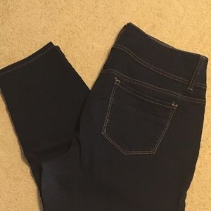 Ankle Skinny Jeans